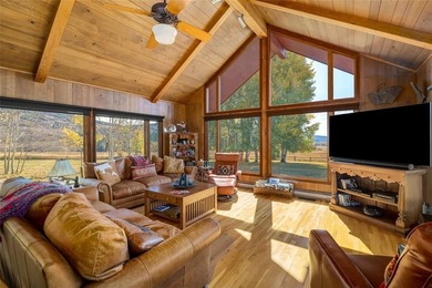 Introducing Mad Mountain Ranch, a very rare opportunity on 213 - photo 16