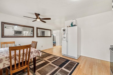 Sparkling clean 3 bedroom 2 bath, home in town. City sewer and - photo 10