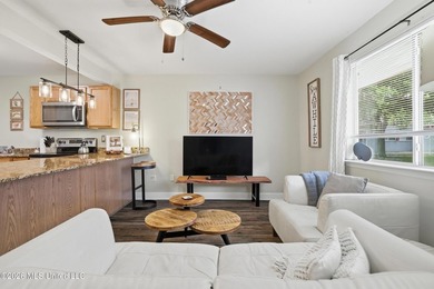 Turnkey Beachside Condo - fully furnished, active established - photo 6