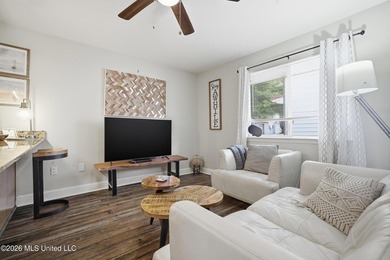 Turnkey Beachside Condo - fully furnished, active established - photo 8