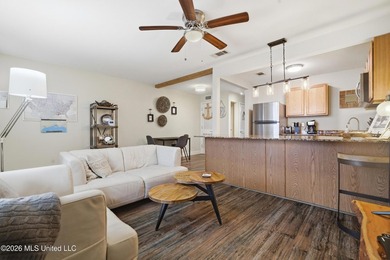 Turnkey Beachside Condo - fully furnished, active established - photo 9