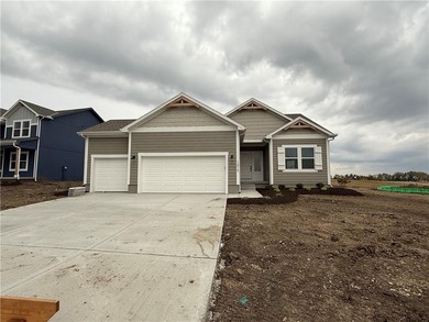 Lampkinsfork Lake Home For Sale in Lees Summit Missouri