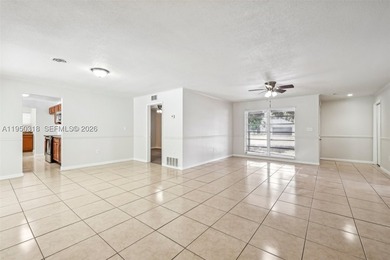 Spacious 4 bedroom, 2 bathroom home offering 2,470 square feet - photo 4