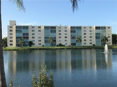 Meadowbrook Lakes Area Condo For Sale in Dania Florida