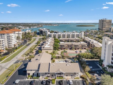 Marco Island Lake Area Condo For Sale in Marco Island Florida