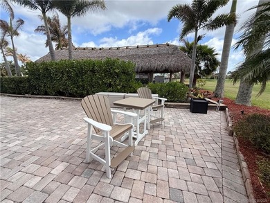 Exceptional oversized 2,749 sq. ft. pull-in lot offering - photo 13