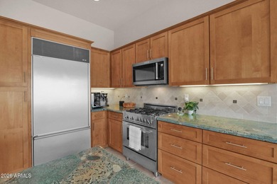 Experience refined desert living in the prestigious guard-gated - photo 14