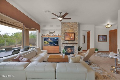 Experience refined desert living in the prestigious guard-gated - photo 19