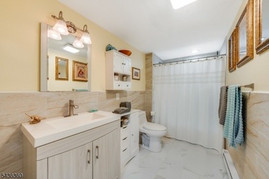 Charming ranch-style home offering 2 Bedrooms / 1 Bathroom in - photo 25