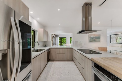 Welcome to 771 Fairway Dr, a stunning single-family residence in - photo 6