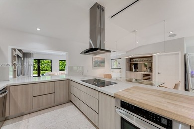Welcome to 771 Fairway Dr, a stunning single-family residence in - photo 7