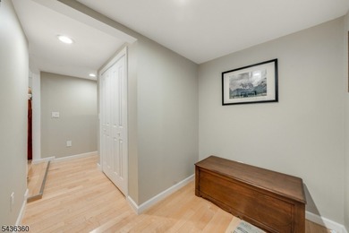 Charming ranch-style home offering 2 Bedrooms / 1 Bathroom in - photo 28