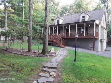 Lake Home Sale Pending in Tafton, Pennsylvania