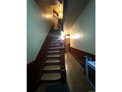 Solid 6% Return on Investment on this 8 Unit Income Generating - photo 4