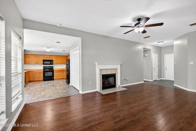 Cozy Home located on a sizable corner lot of Orange Grove in - photo 7