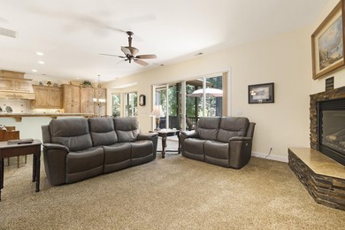 Welcome to your dream home, a perfect blend of elegance and - photo 7