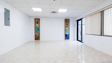 Constructed in 2018, this strategically positioned building - photo 6