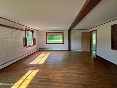 Great potential in a lovely setting. Located on a dead end, this - photo 8
