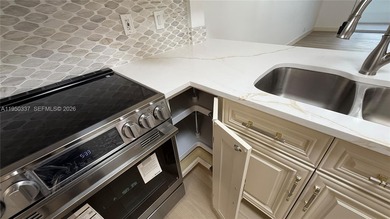 Very bright and beautifully updated 1-bedroom, 2-bath residence