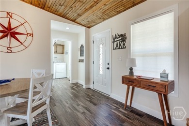 Welcome to your own slice of paradise on Lake Hartwell! This - photo 3