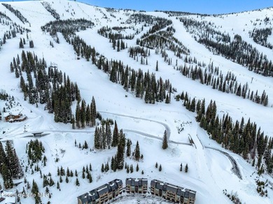 Welcome to Crystal View at Schweitzer! A truly unrivaled - photo 18