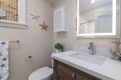 Rare find in the heart of Newport! This young, FIRST FLOOR ONE - photo 24