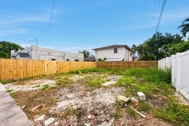 Charming and move-in ready 3-bedroom, 2-bath home being sold - photo 41