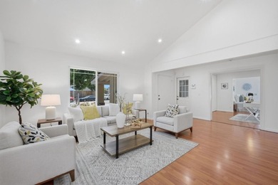 Beautifully maintained and freshly painted, this spacious - photo 4