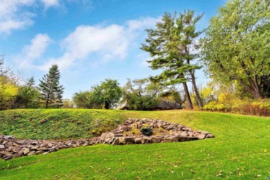 In a city where grand estates were once carved into the - photo 47
