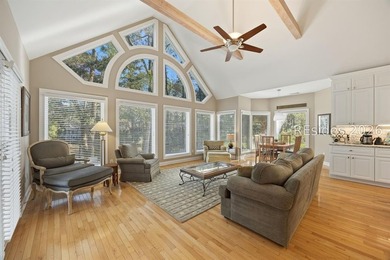 Discover the ultimate blend of comfort, location, and income - photo 12
