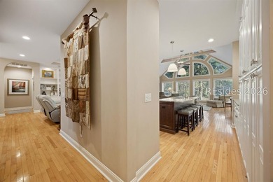 Discover the ultimate blend of comfort, location, and income - photo 15