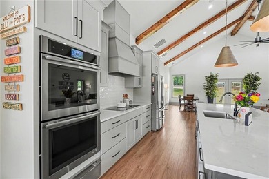 A total of 3 MOVE-IN READY HOMES available on a PRIVATE 85-ACRE - photo 20