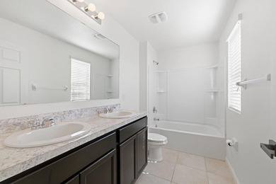 Welcome to your dream lakefront retreat in Fort Pierce! This - photo 20
