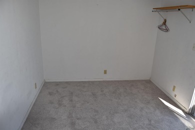 Nice 2 Bedroom, 2 Full Bath Foothills Double Wide home with