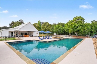 A total of 3 MOVE-IN READY HOMES available on a PRIVATE 85-ACRE - photo 44