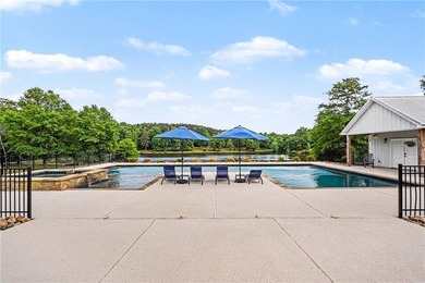 A total of 3 MOVE-IN READY HOMES available on a PRIVATE 85-ACRE - photo 48