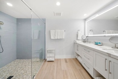 Stunning 4 Br/3 Ba Oceanfront lower-level unit. Designed - photo 11
