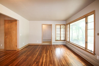 Welcome to this completely renovated stunner! Exquisite exterior - photo 12