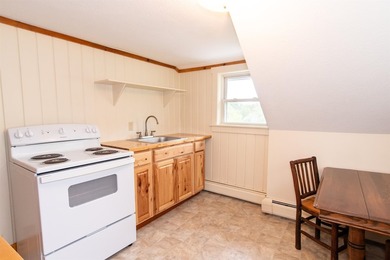 Dunrovin Manor is located at probably the most active area - photo 13
