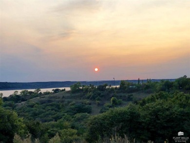 Lake Lot For Sale in Manhattan, Kansas