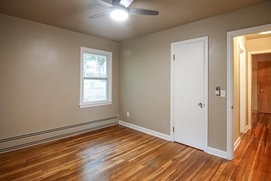 Welcome to this completely renovated stunner! Exquisite exterior - photo 26