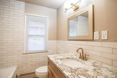 Welcome to this completely renovated stunner! Exquisite exterior - photo 30