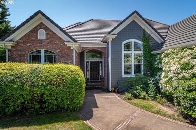 Beautiful 5-bed, 4-bath custom home on nearly one acre in a - photo 42