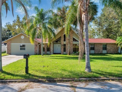 Lake Home For Sale in Winter Garden, Florida