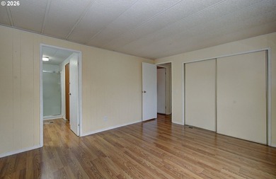 PRICE REDUCED Cute & Cute! Located in the highly sought after - photo 7