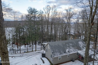 Lake Home For Sale in Lakeville, Pennsylvania