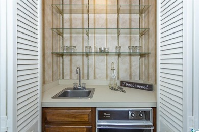 Spacious 2BR/2BA condo with beautiful mountain views and - photo 10