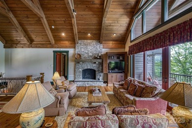 Discover a world where the majestic Blue Ridge Mountains and the - photo 11