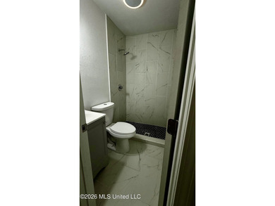 A Beautiful House completely remodeled and move-in ready!!! This - photo 11