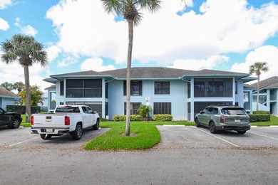 : ALL AGES WELCOME! Tastefully updated 2BR/2BA condo in the - photo 2